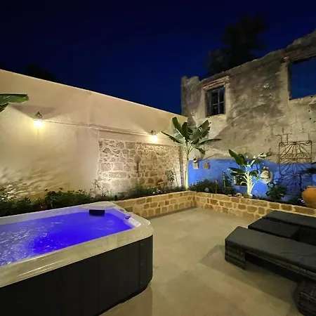 Midgard Huoneistohotelli 4*