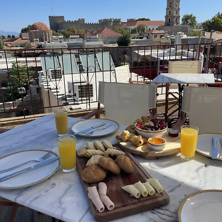 Midgard Apartahotel 4*