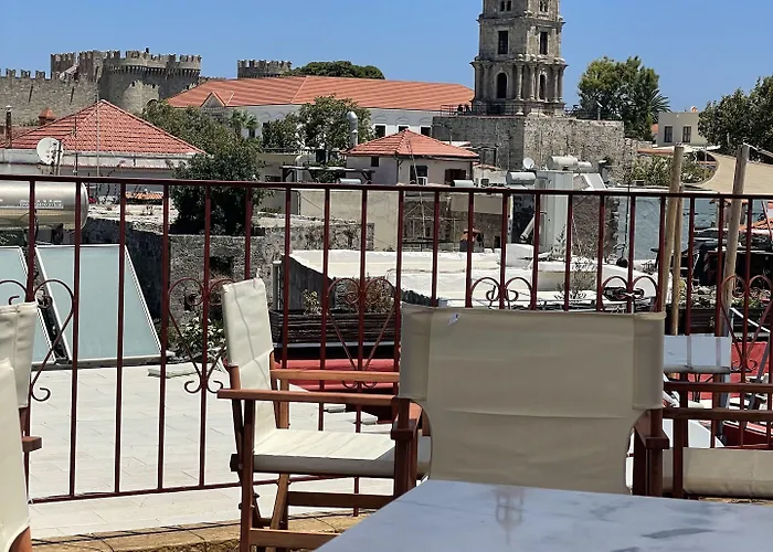 Aparthotel Midgard 4*