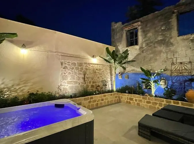 Midgard Aparthotel 4*